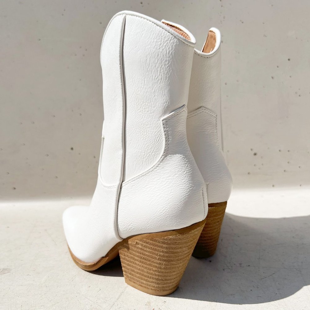 NEW Pointy Toe Stack Block Heel Western Curved Mid Ankle Booties Boots Off White - Picture 6 of 13